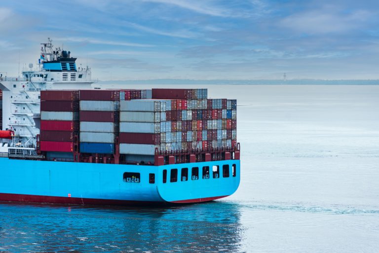 Lekce z&nbsp;námořní krize 2026: Geopolitická rizika jako nečekaný motor dekarbonizace?